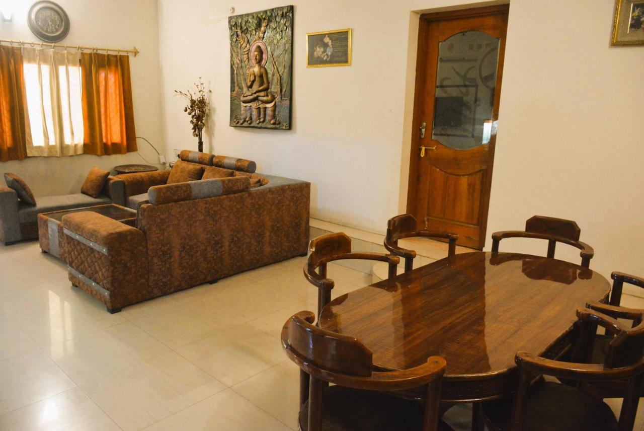 Malaiya Homestay - Grandeur Living Experience Jabalpur Exterior photo